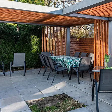 住宿加早餐酒店 Albatros Happy 格但斯克