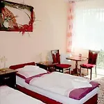 Bed & Breakfast Albatros Happy Gdańsk