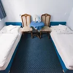 Bed and breakfast Albatros Happy 3*