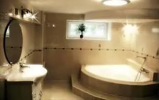 Albatros Happy Bed and Breakfast