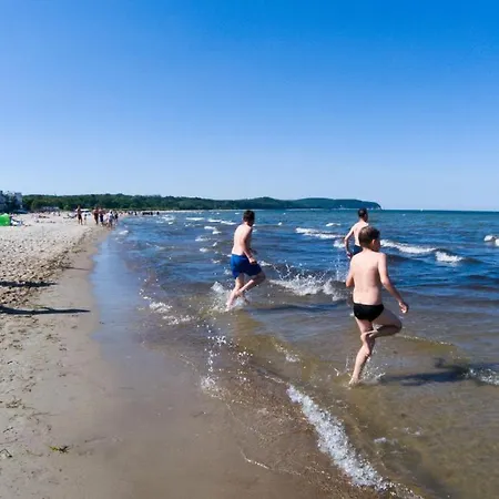 Albatros Happy Bed and breakfast 3*