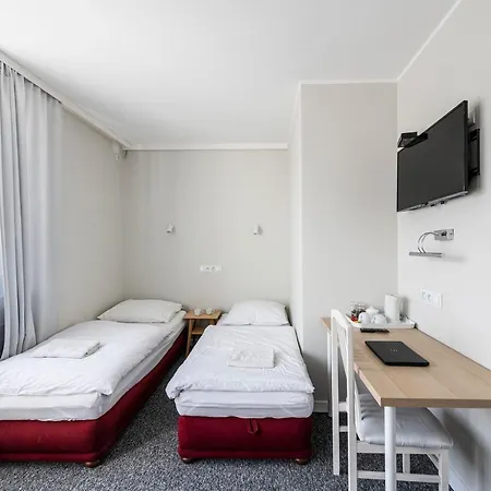 Albatros Happy Bed and Breakfast 3*