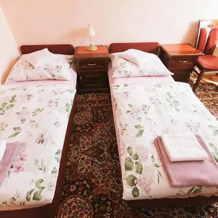 Albatros Happy Bed and Breakfast