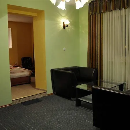 Albatros Happy فندق مبيت وإفطار 3*