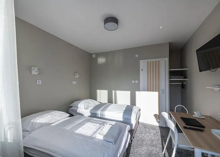 Bed & Breakfast Albatros Happy 3*