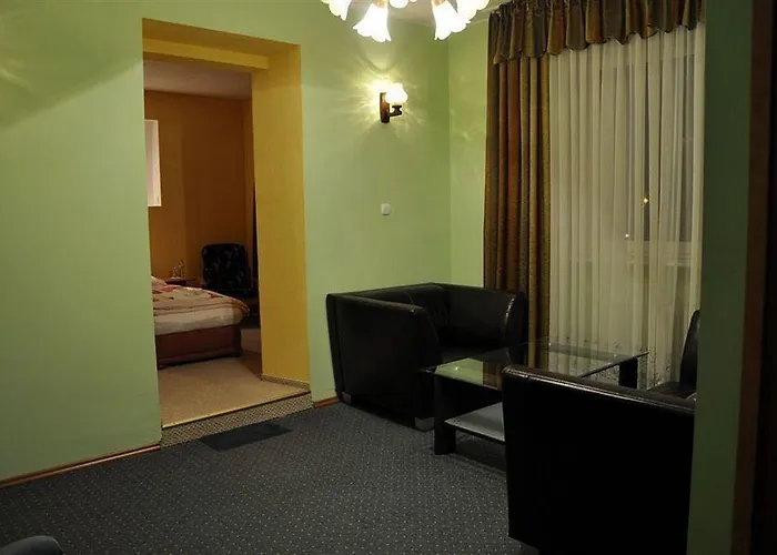 Albatros Happy Bed & Breakfast 3*