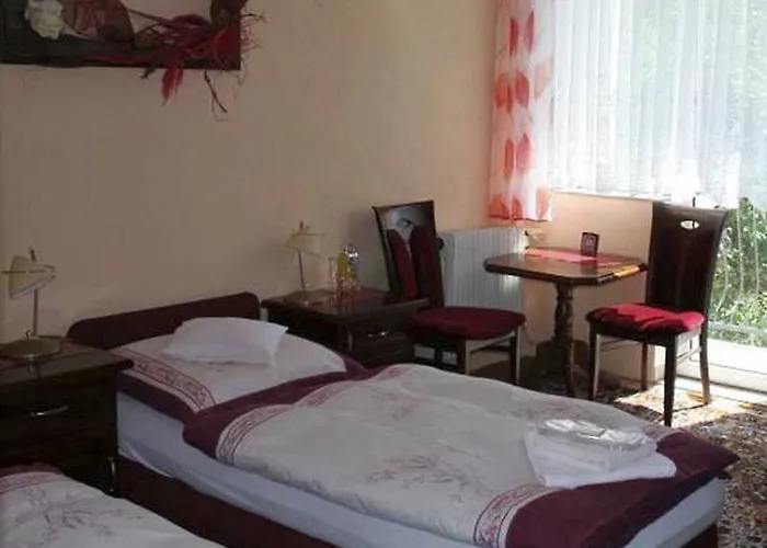 Bed & Breakfast Albatros Happy 3*
