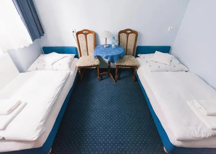 Bed & Breakfast Albatros Happy 3*